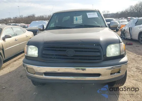 2000 Toyota Tundra Sr5 V8 z USA, uszkodzony, nr VIN 5TBRT3419YS004598